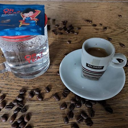 B&B De Koffietuin Беекберген Екстериор снимка
